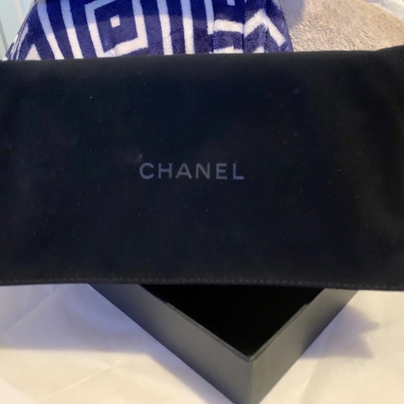 CHANEL Long Zip Wallet Matelasse BLACK - Picture 8 of 14